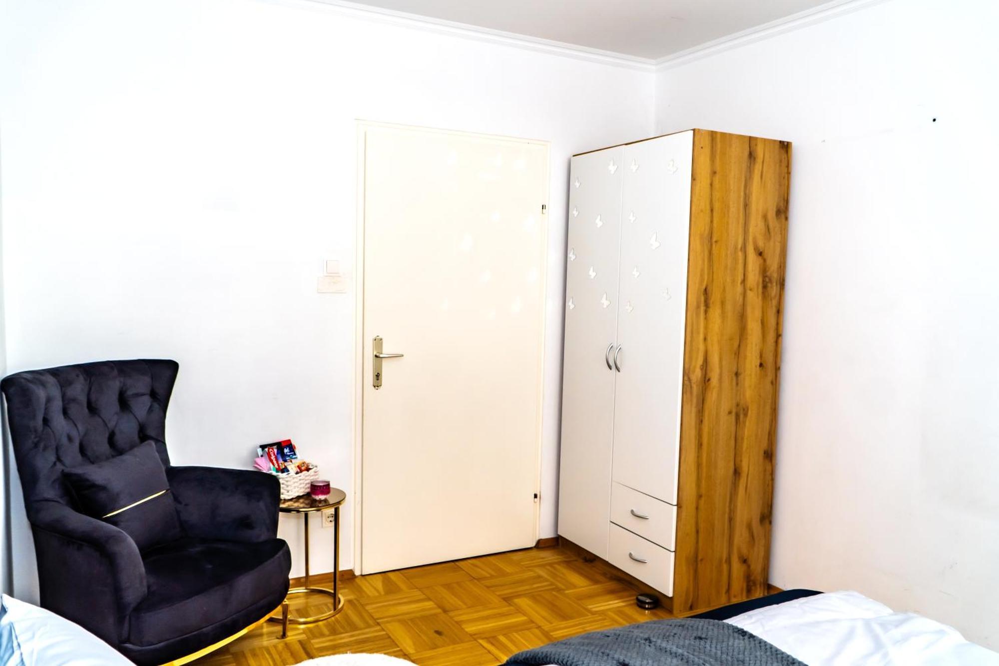 Spacious Rooms 5 Minutes To Wiener Stadthalle Eksteriør bilde