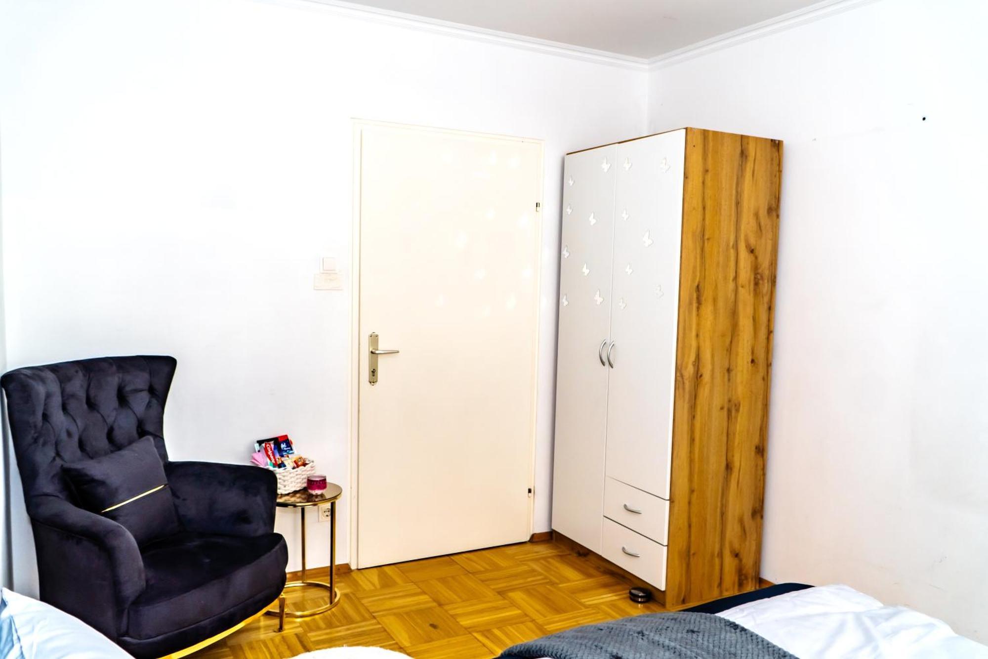 Spacious Rooms 5 Minutes To Wiener Stadthalle Eksteriør bilde